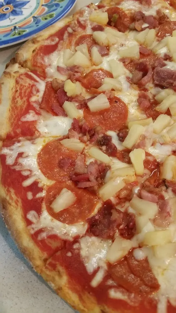 Bacon Pepperoni Pineapple Pizza